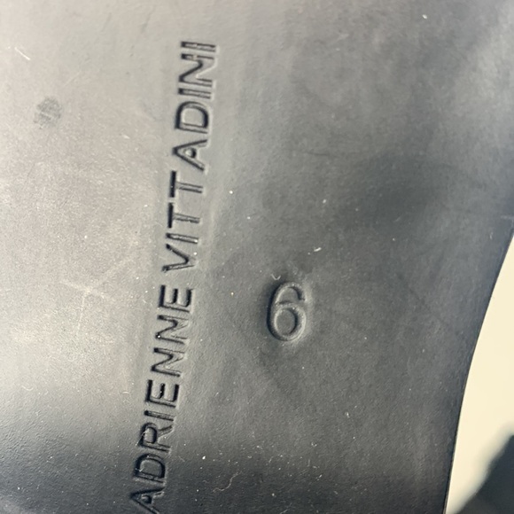 ADRIENNE VITTADINI AV- Bolte ankel booties with Brogueing NWOT - Picture 8 of 10